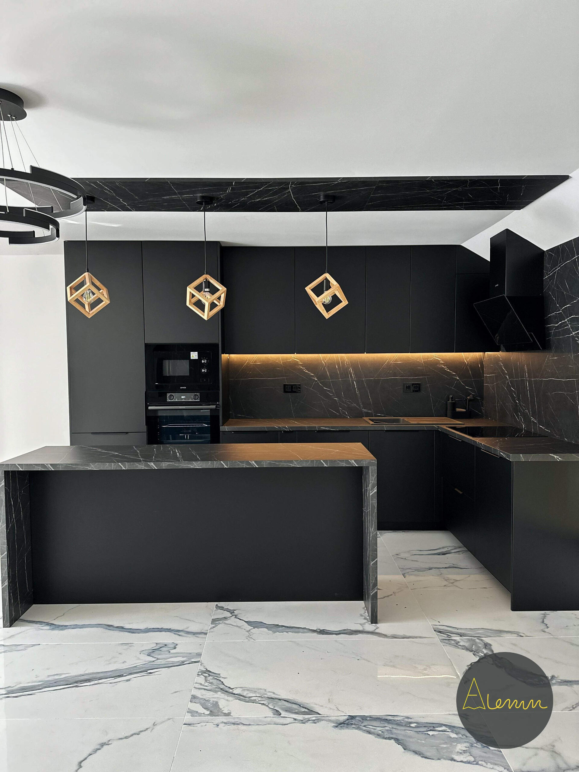 poza cu o mobila bucatarie Cluj