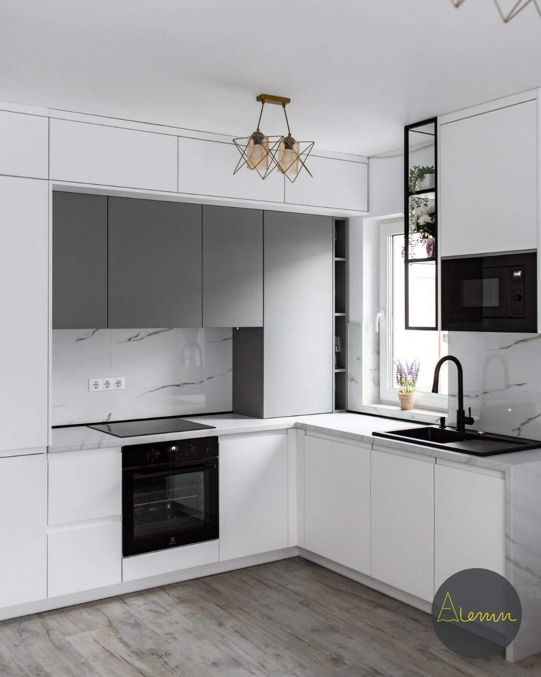 poza cu o mobila bucatarie Oradea