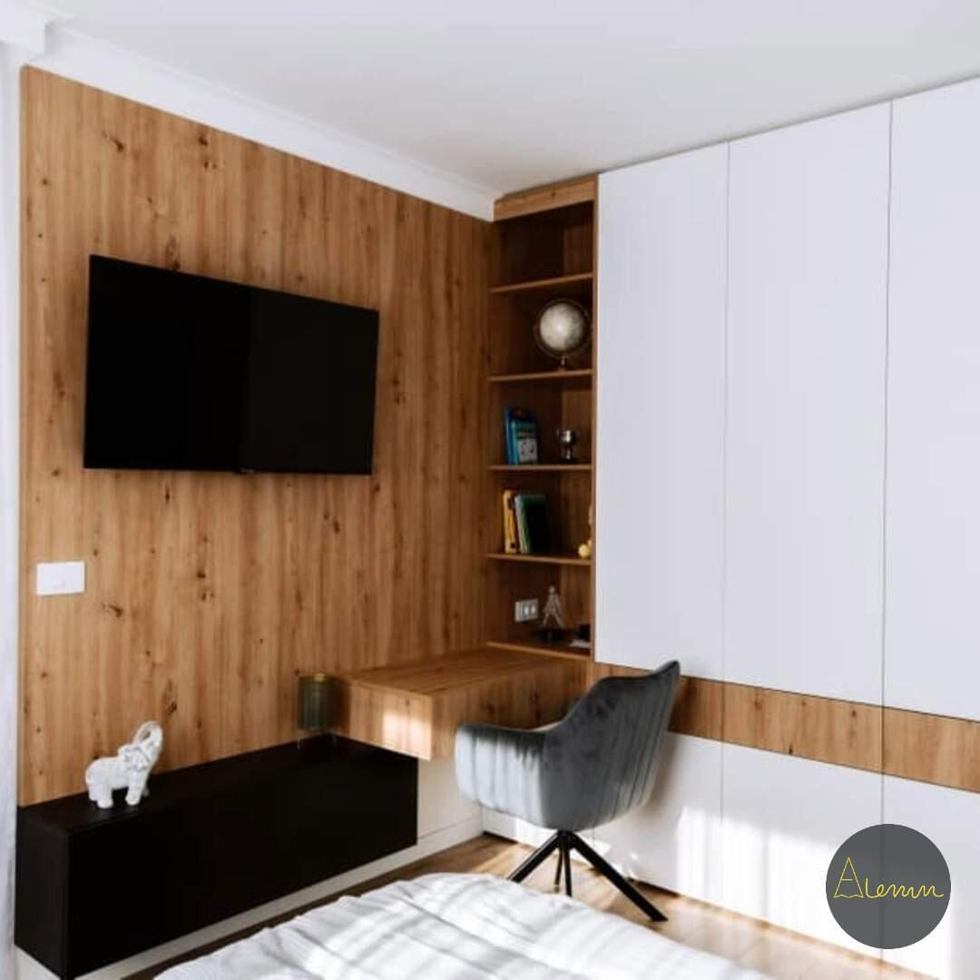 poza cu un pat tapitat Cluj